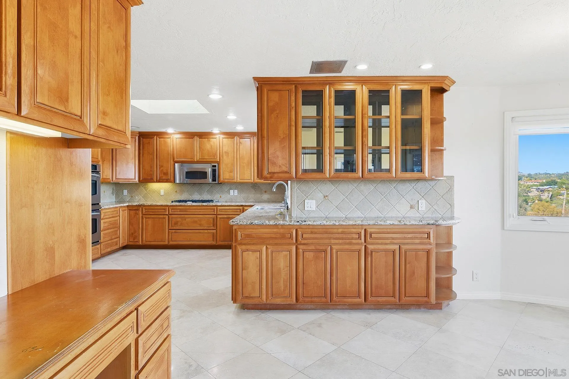 https://cdn.realtyfeed.com/cdn/127/260012830/a6578364226628194dcce21203ac35fc.webp