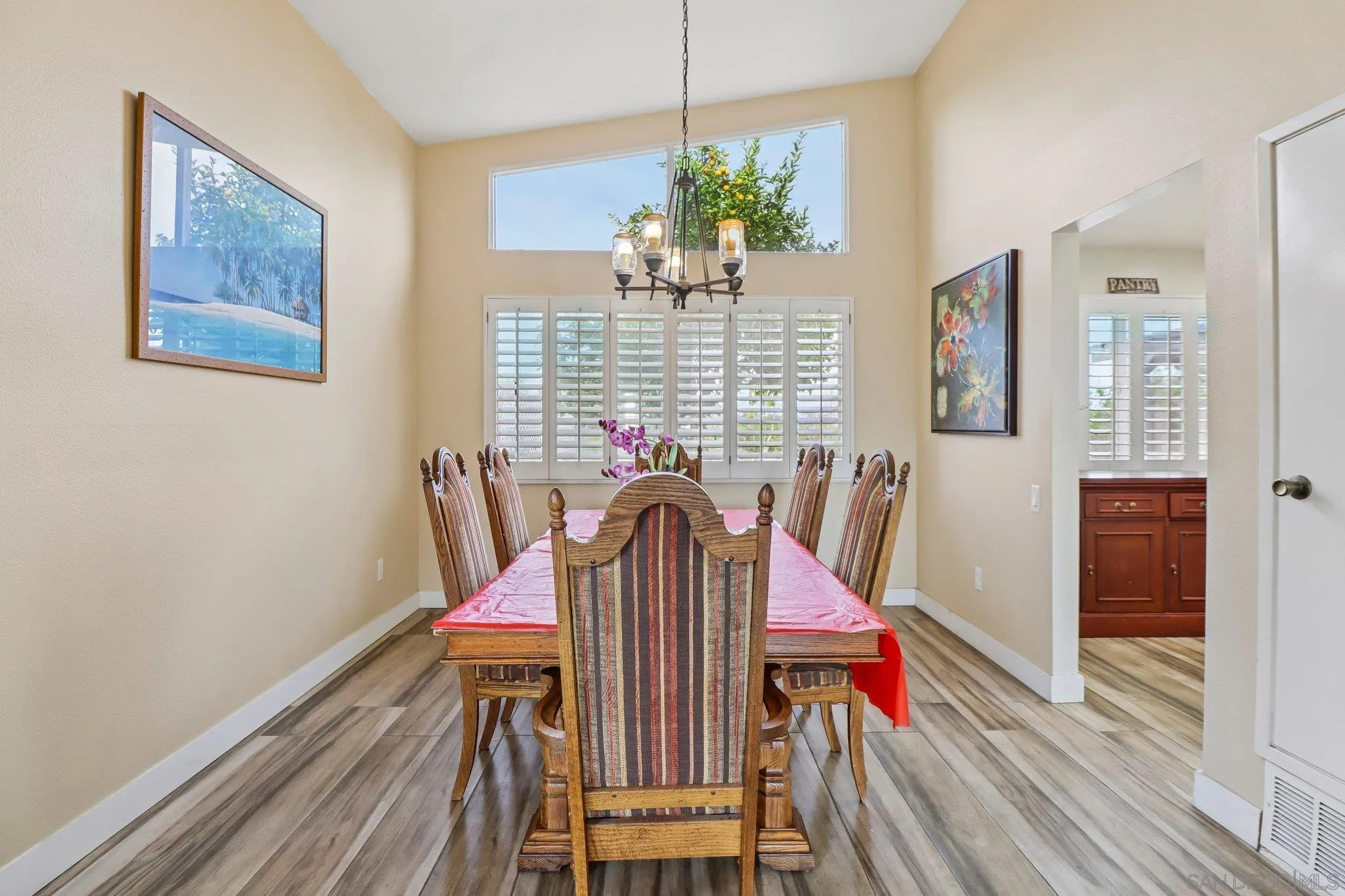 https://cdn.realtyfeed.com/cdn/127/260012831/293fe3db8638fb84f025744466743662.webp