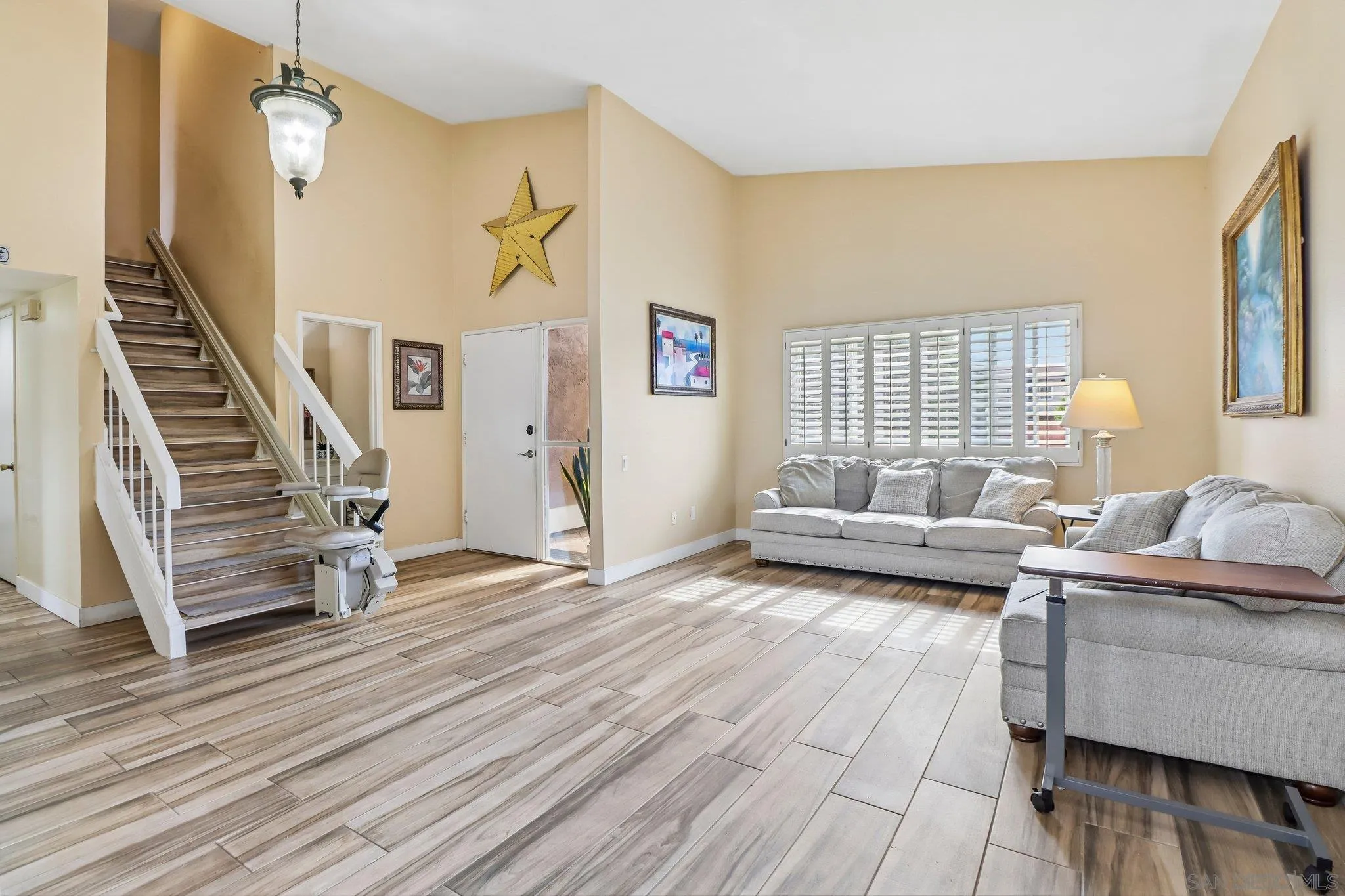 https://cdn.realtyfeed.com/cdn/127/260012831/2ae9f315dee04e0771fa07ab69e25e43.webp