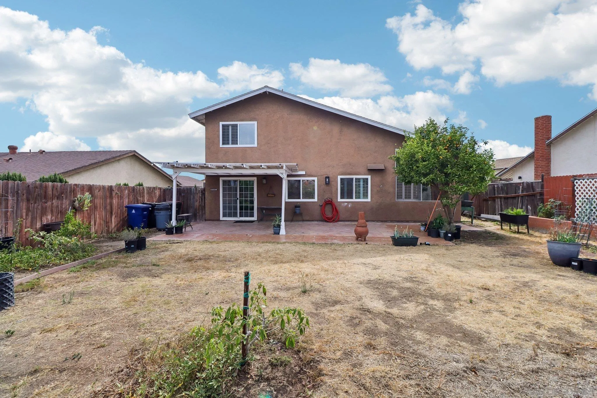 https://cdn.realtyfeed.com/cdn/127/260012831/3d084ff749eb4cd162036f93548c9cad.webp