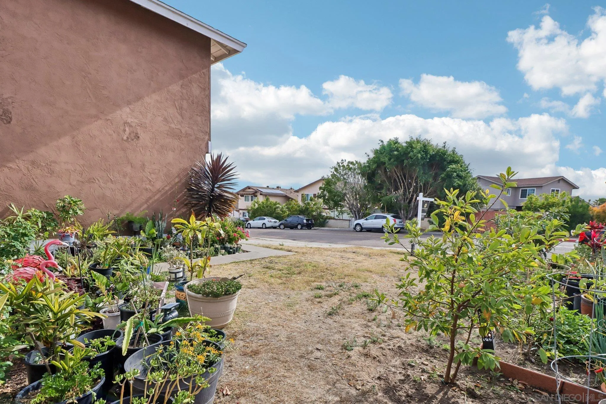 https://cdn.realtyfeed.com/cdn/127/260012831/ac19ffdece2b164ec9da6b8b2d3b0c14.webp