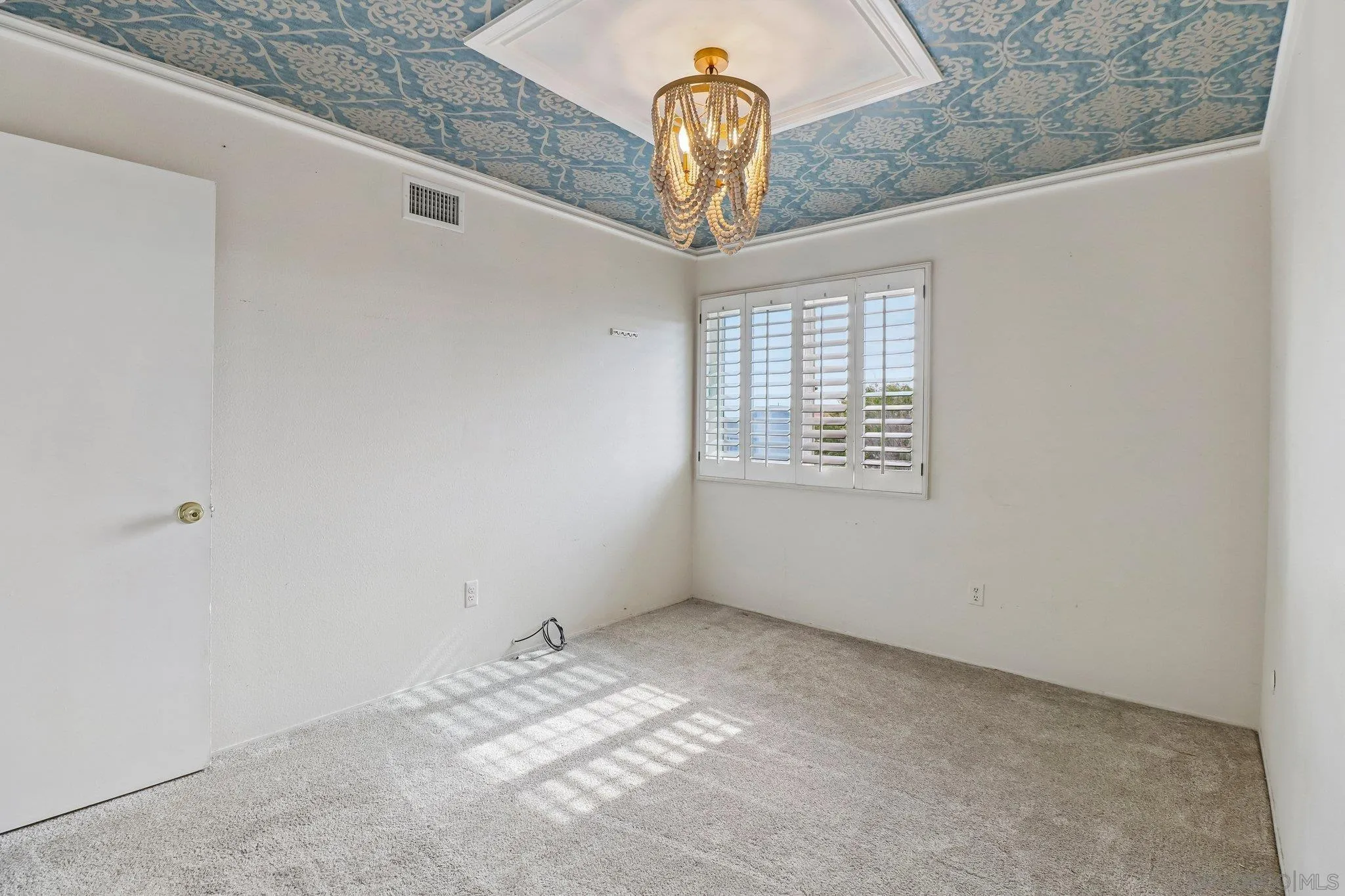 https://cdn.realtyfeed.com/cdn/127/260012831/fb7d152b8bd98cd2562400256af1312a.webp
