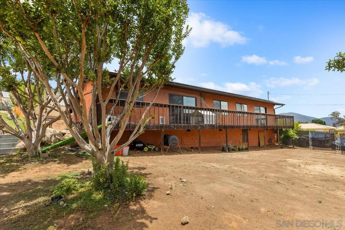 https://cdn.realtyfeed.com/cdn/127/260012832/78136252a573e4c5e22e40891f0ea2d4.webp