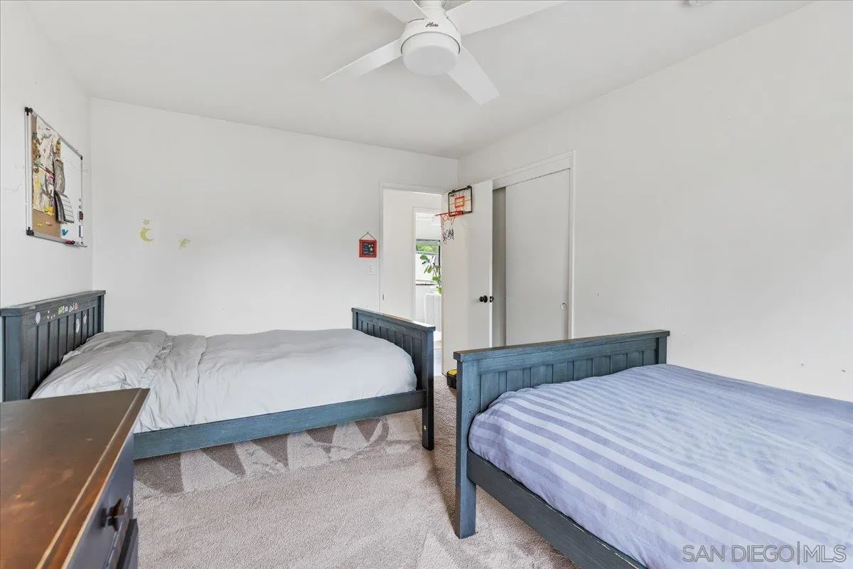 https://cdn.realtyfeed.com/cdn/127/260012832/8f9efe02c9a09b5012fac4e87d923c0f.webp
