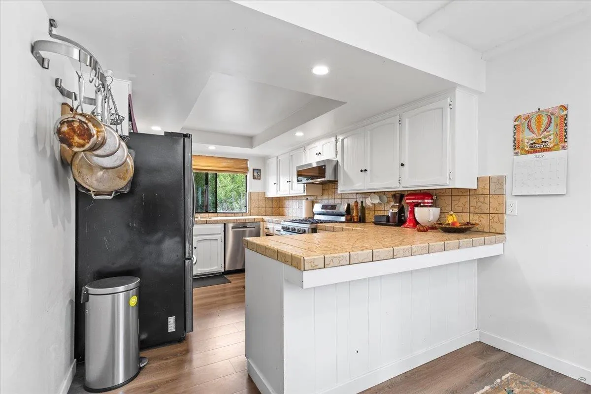 https://cdn.realtyfeed.com/cdn/127/260012832/d9fac321385b910821c26095ac331ca0.webp