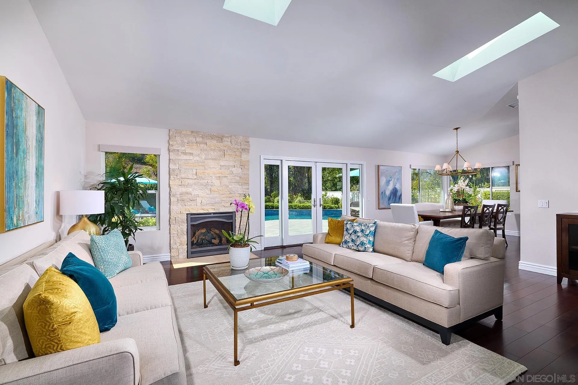 https://cdn.realtyfeed.com/cdn/127/260012833/07ecc62d30bb5e5abc3ab39cba65b19c.webp