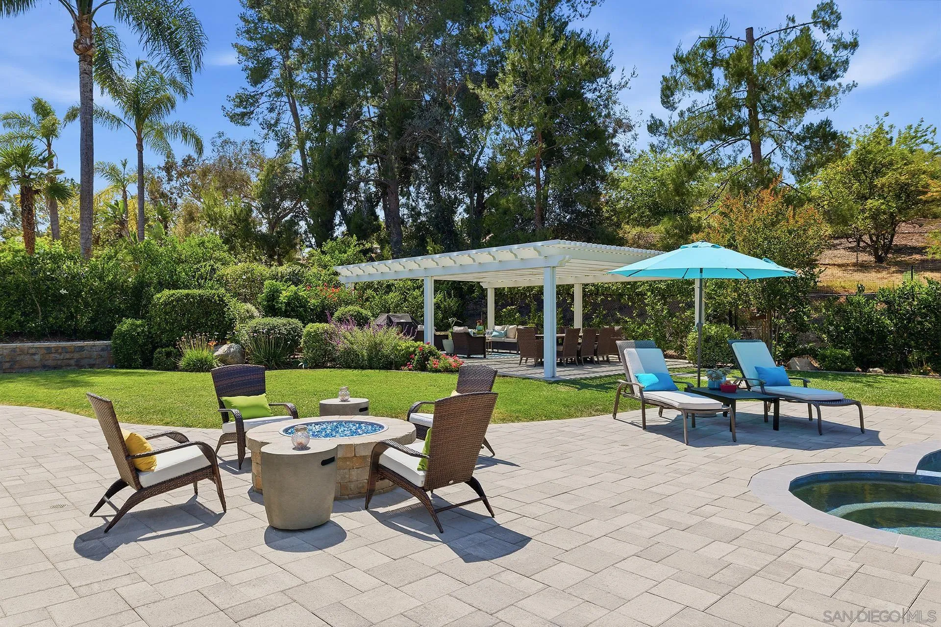 https://cdn.realtyfeed.com/cdn/127/260012833/396844033f9be1792dbe2c51ffe75a1d.webp