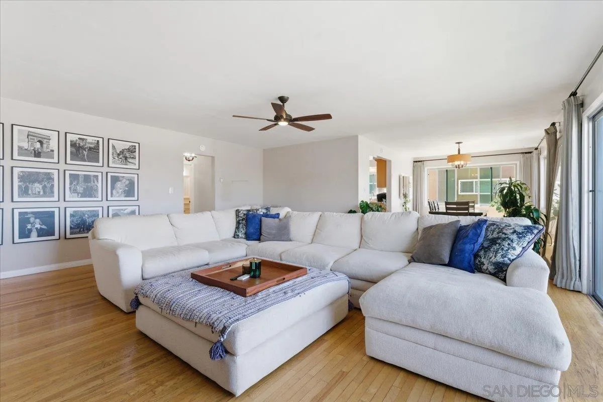 Photo #2: 260012837 Listing: Photo #2