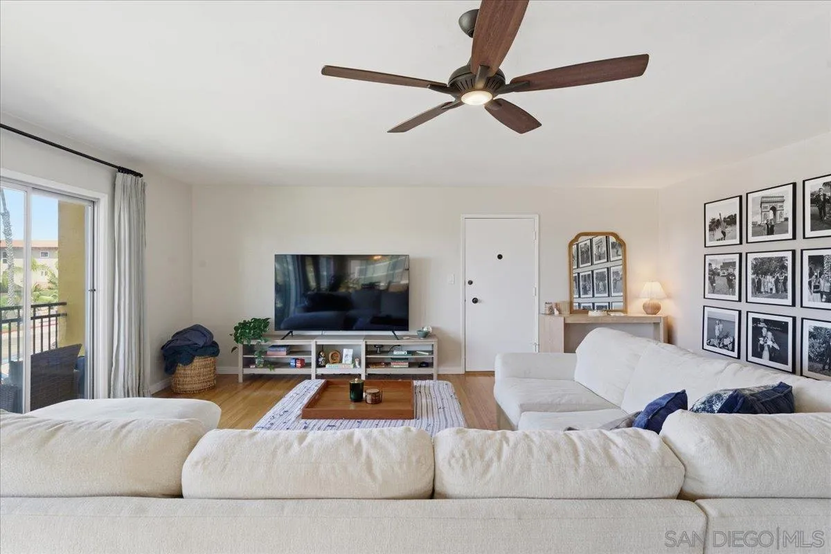Photo #8: 260012837 Listing: Photo #8