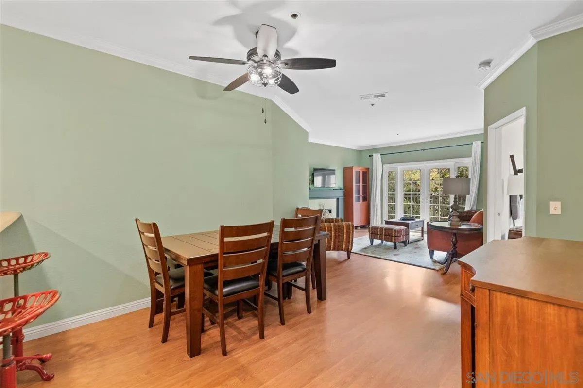 Photo #12: 260012839 Listing: Photo #12