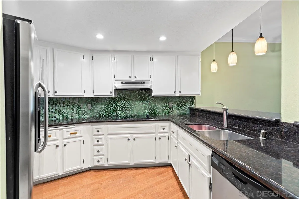 Photo #16: 260012839 Listing: Photo #16