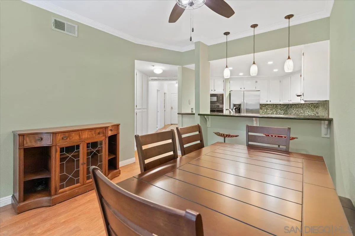 Photo #11: 260012839 Listing: Photo #11