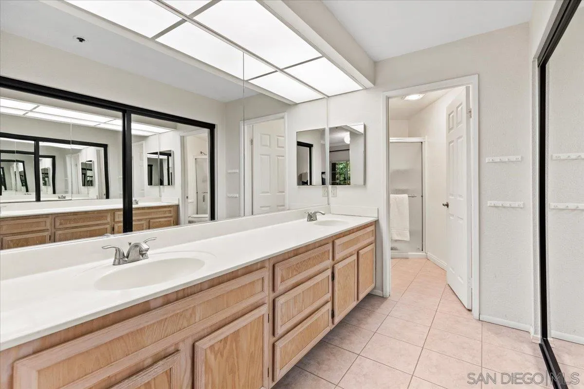 Photo #21: 260012839 Listing: Photo #21