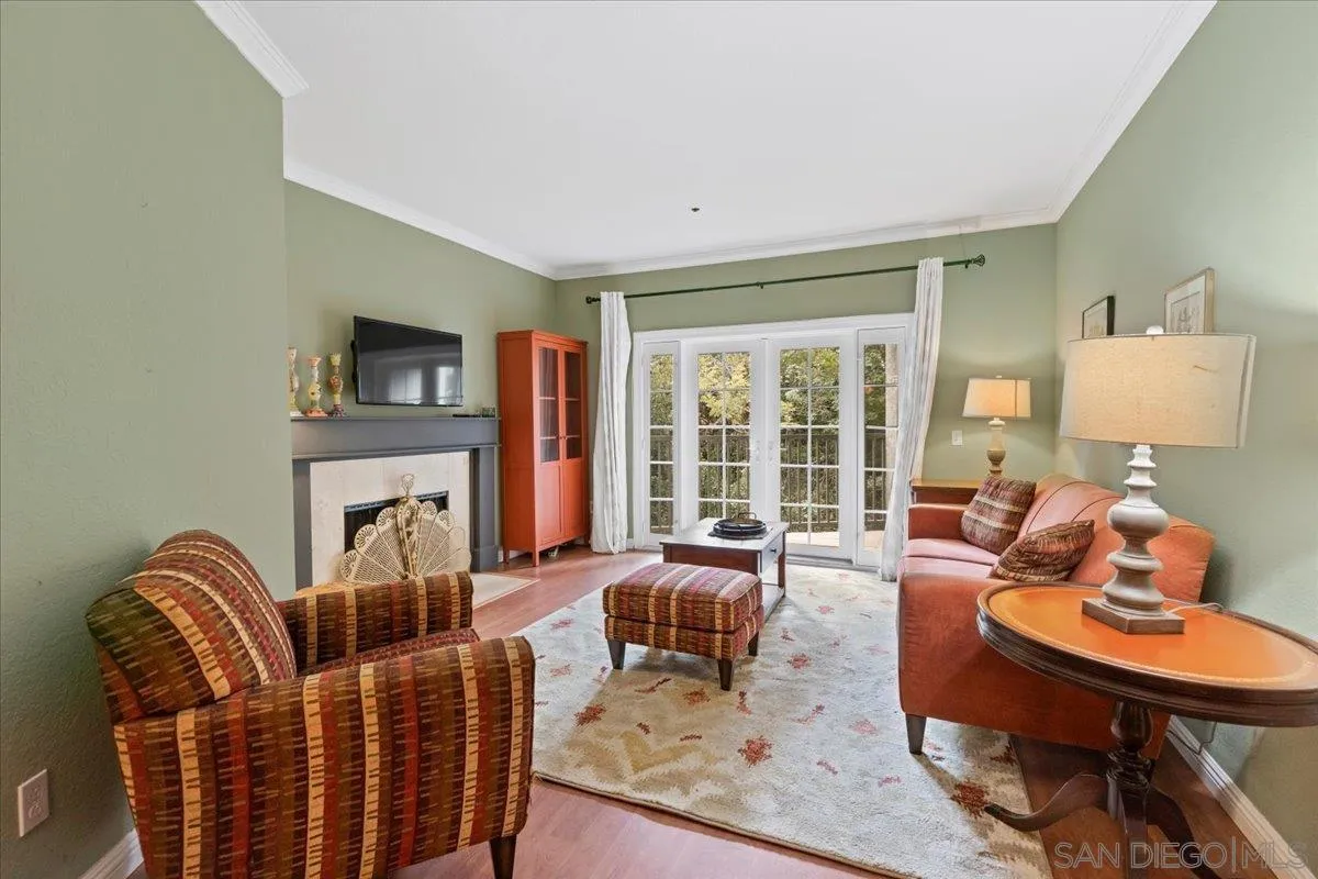 Photo #1: 260012839 Listing: Photo #1