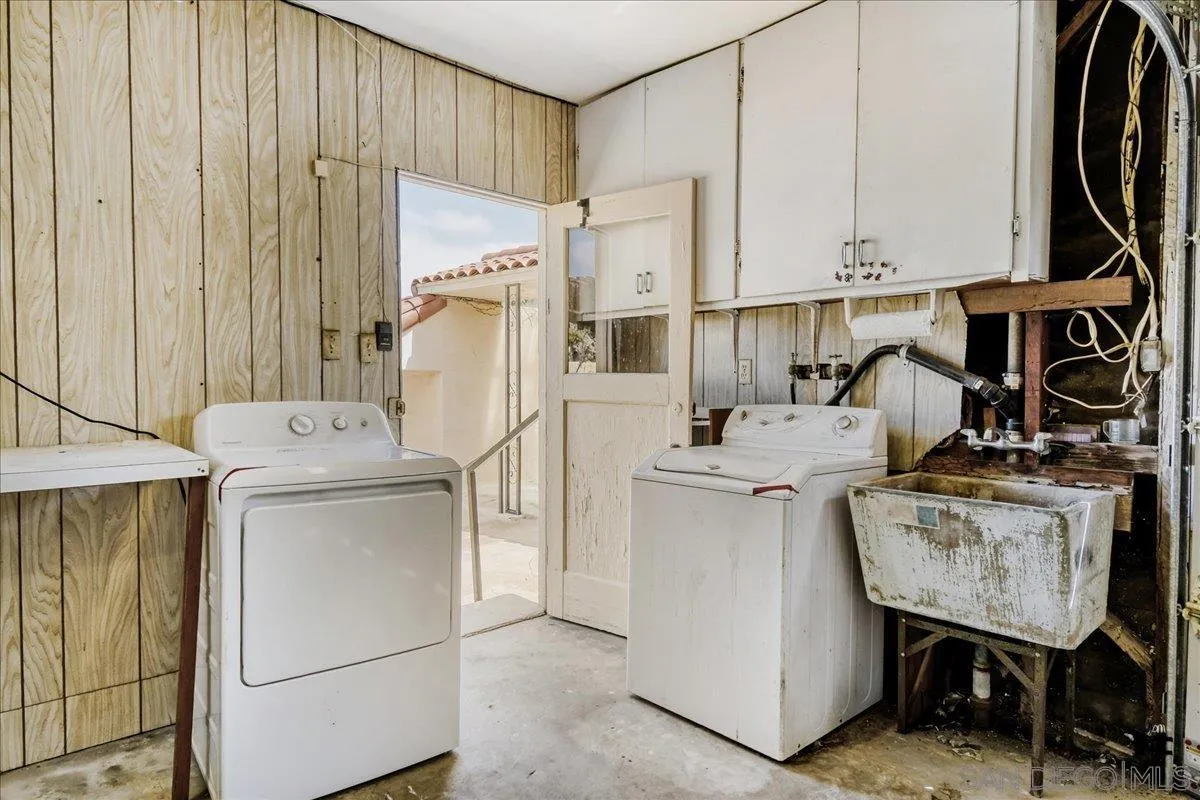 https://cdn.realtyfeed.com/cdn/127/260012843/3ecce9a235f381c3dc14f7718fdc9ec2.webp