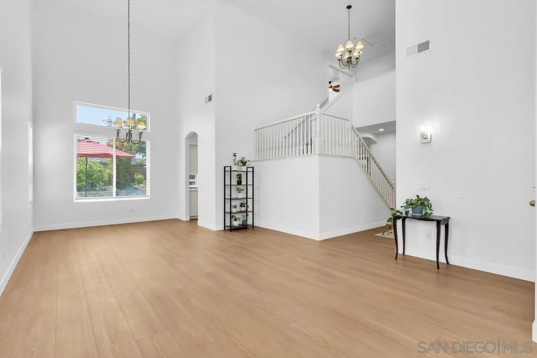 https://cdn.realtyfeed.com/cdn/127/260012845/20686a03547fde5ff4eeafc1f2960b11.webp
