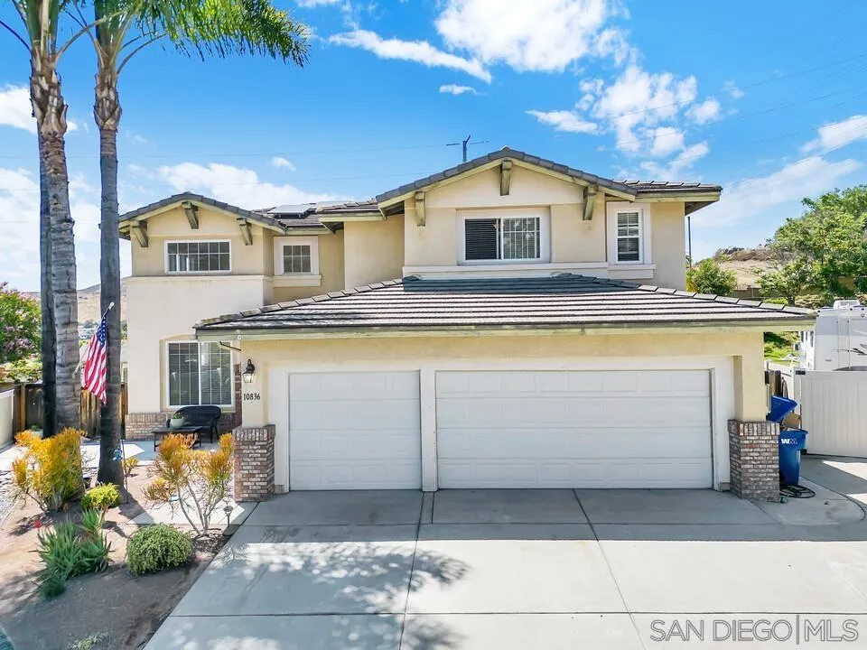 https://cdn.realtyfeed.com/cdn/127/260012845/51ed3e8f1af9aa757e860f9412eefe20.webp