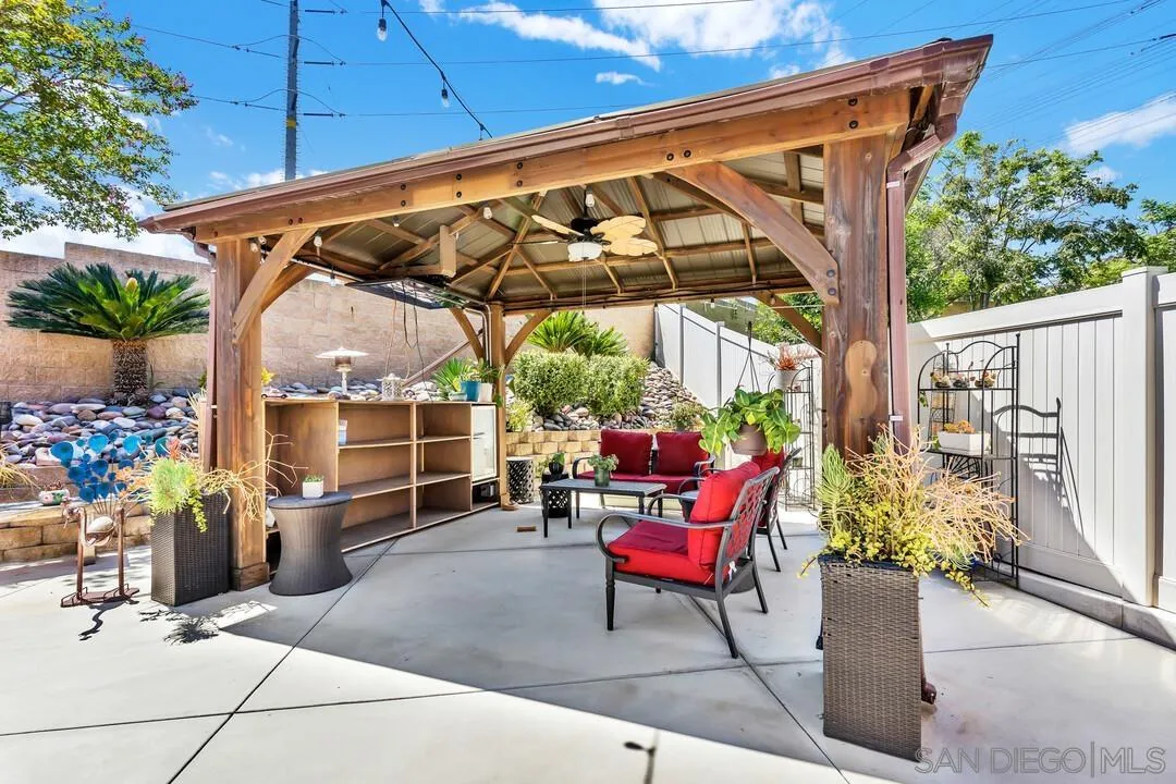 https://cdn.realtyfeed.com/cdn/127/260012845/cd1dc84e053814782630a1ca9ae7e468.webp