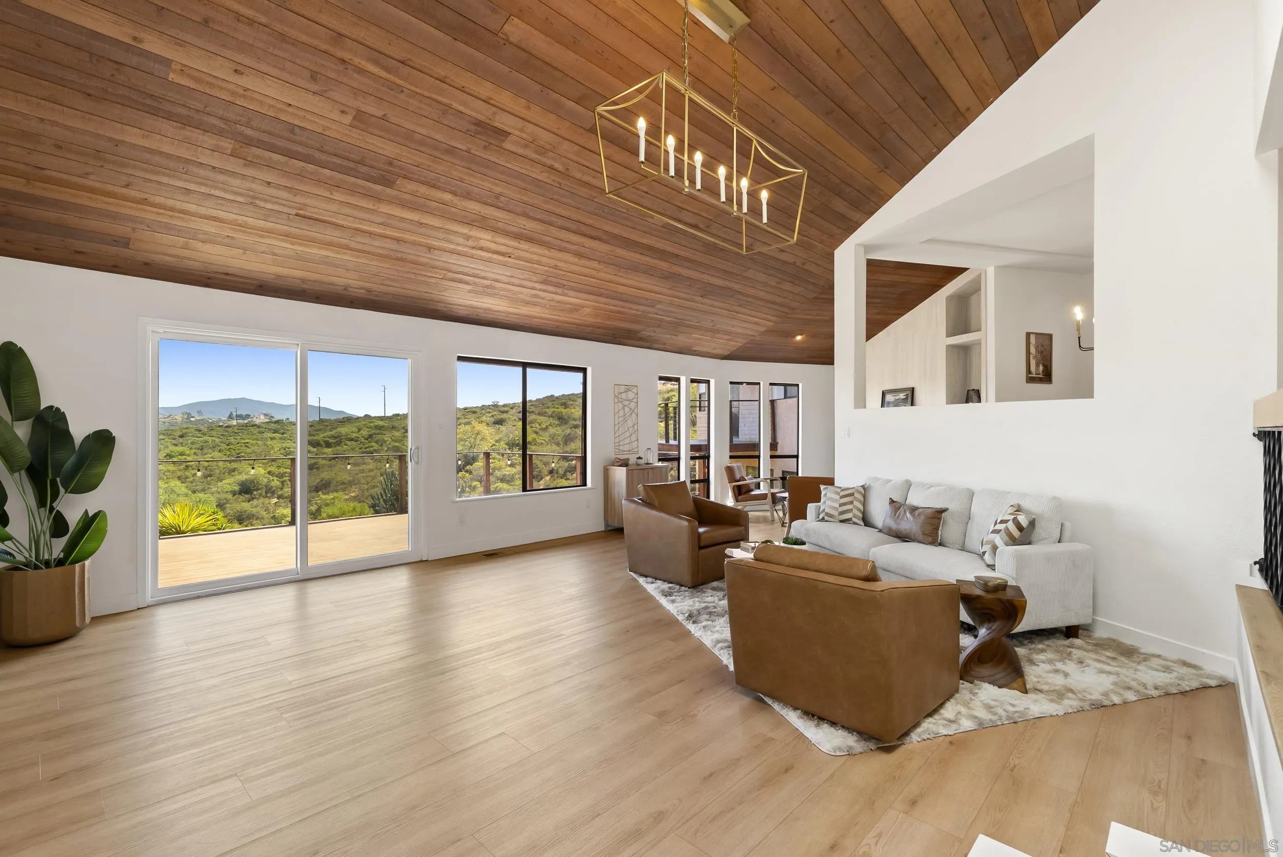 https://cdn.realtyfeed.com/cdn/127/260012846/2398b593a070d260ae112c39cb7ec51c.webp