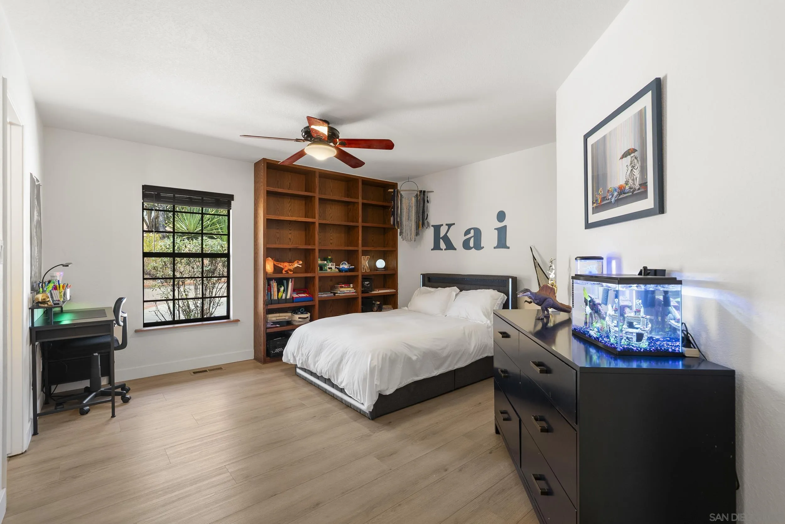 https://cdn.realtyfeed.com/cdn/127/260012846/4b58d555b82c9dcb7ec8a75c46aaa624.webp