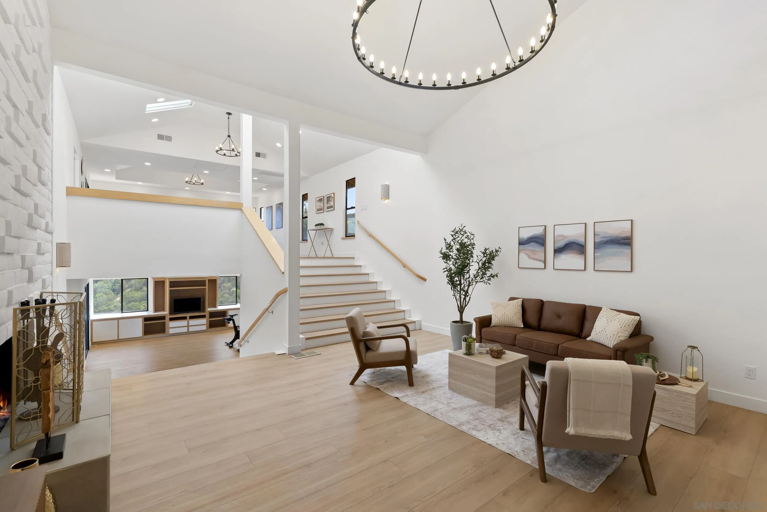 https://cdn.realtyfeed.com/cdn/127/260012846/5ac300cb7d56df1d6c60f51c17810bac.webp