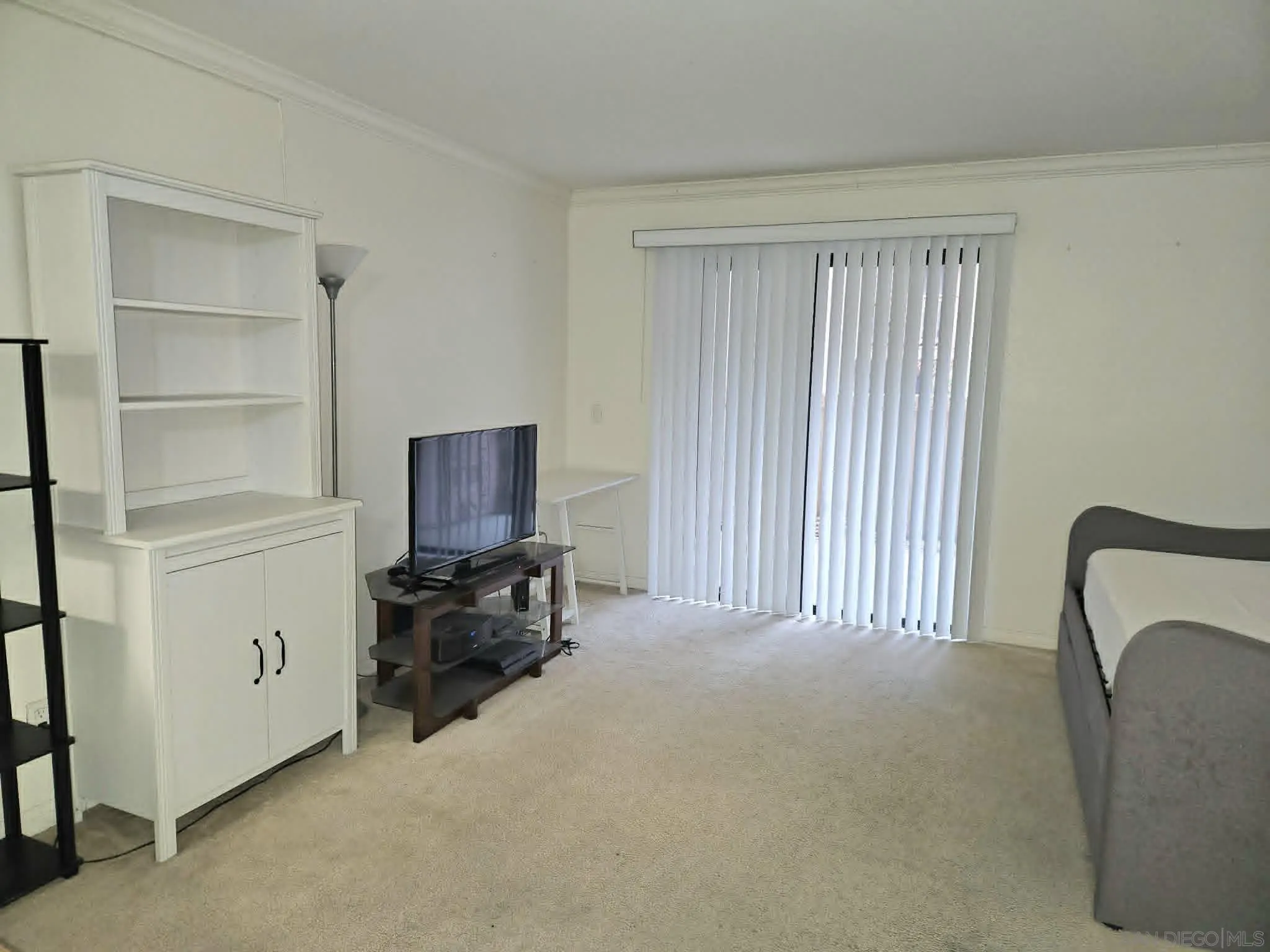 Photo #3: 260012855 Listing: Photo #3