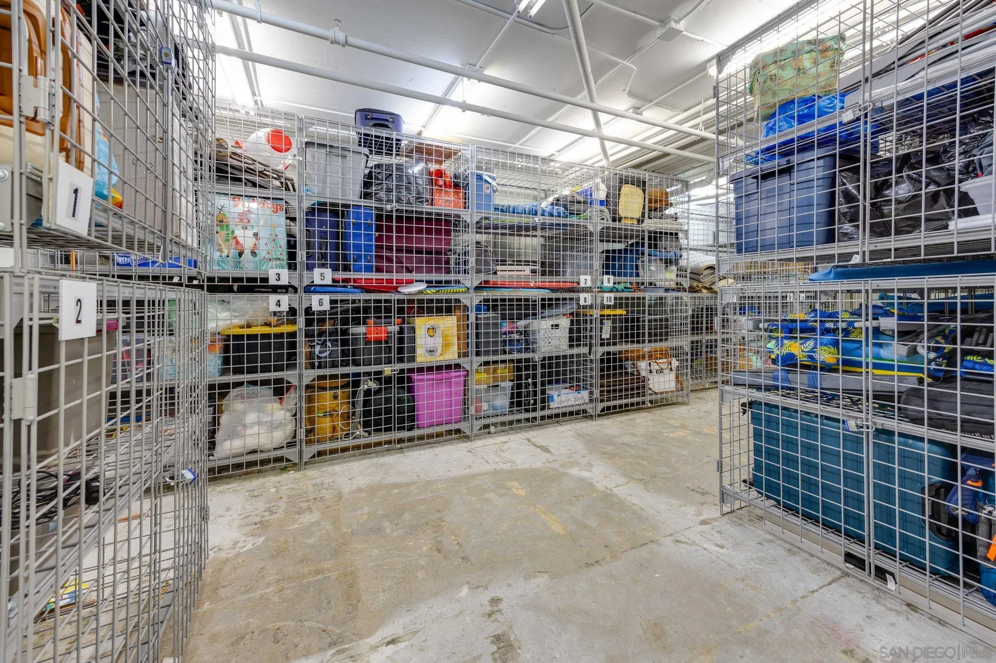 https://cdn.realtyfeed.com/cdn/127/260012856/a6faa848201c0c0d1432b8511e949de9.webp