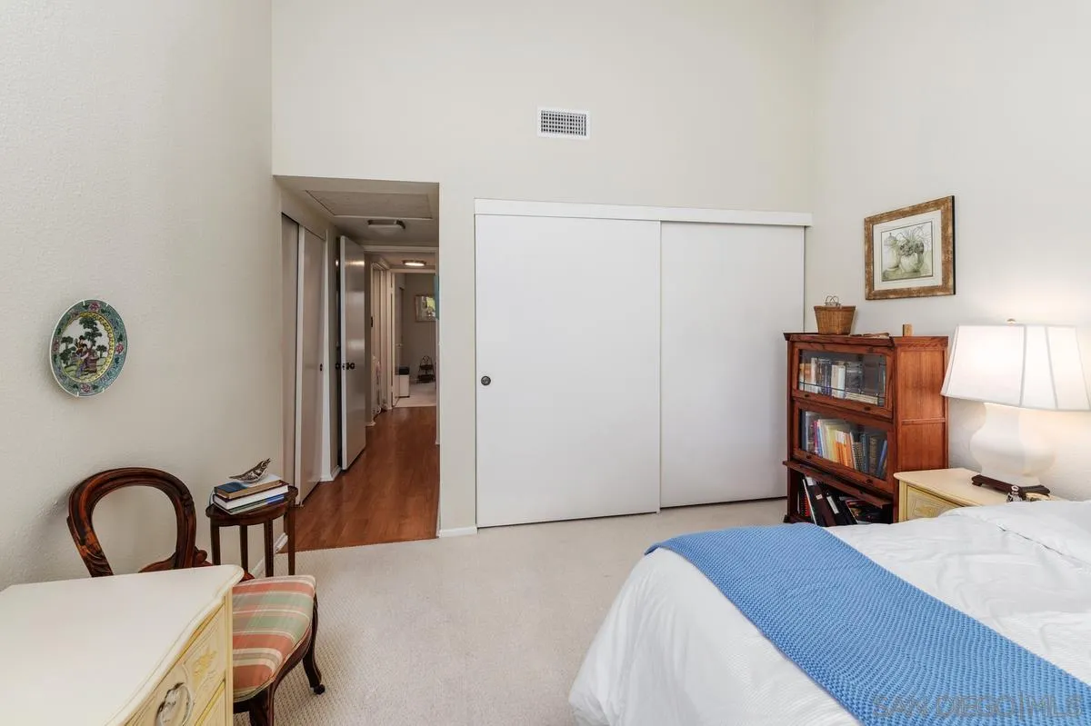 Photo #14: 260012857 Listing: Photo #14