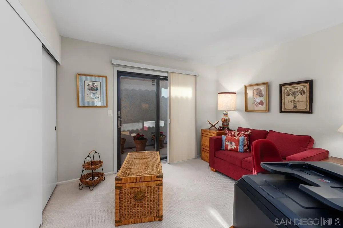 Photo #17: 260012857 Listing: Photo #17