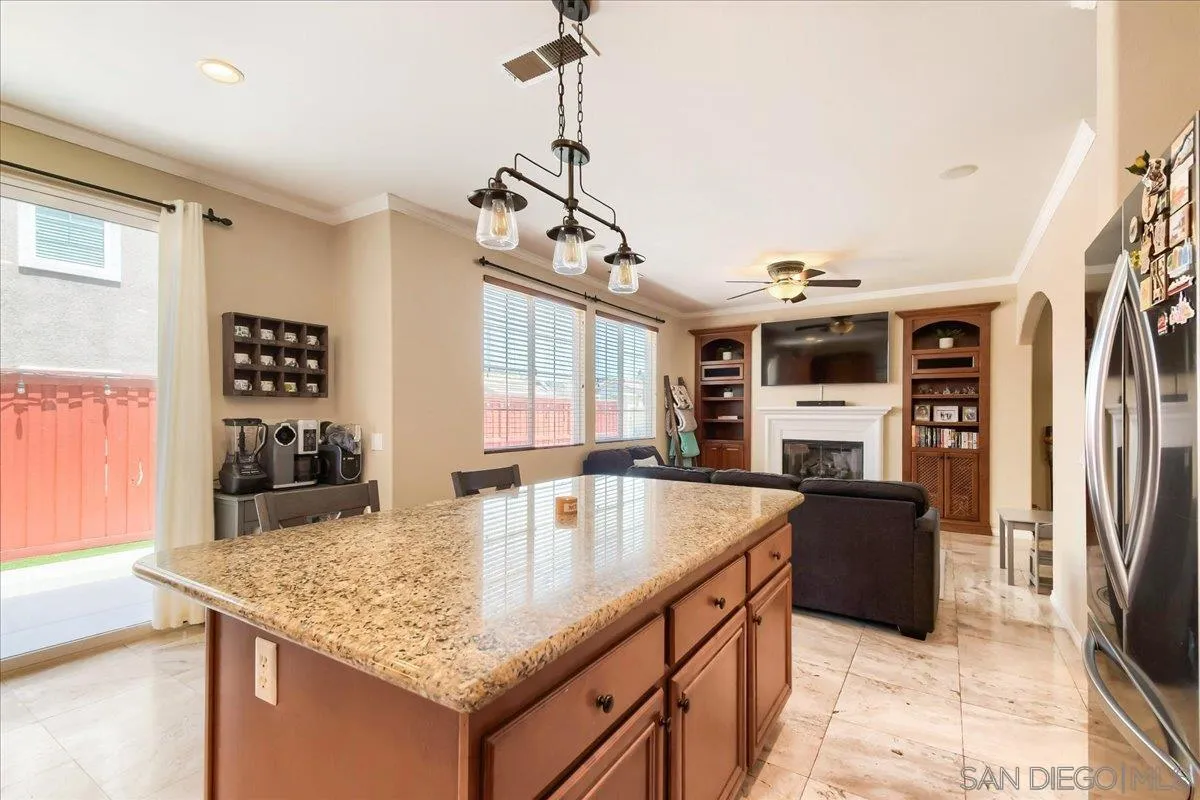 https://cdn.realtyfeed.com/cdn/127/260012859/dbcddf30e418dd91c1cef23609b32ed6.webp