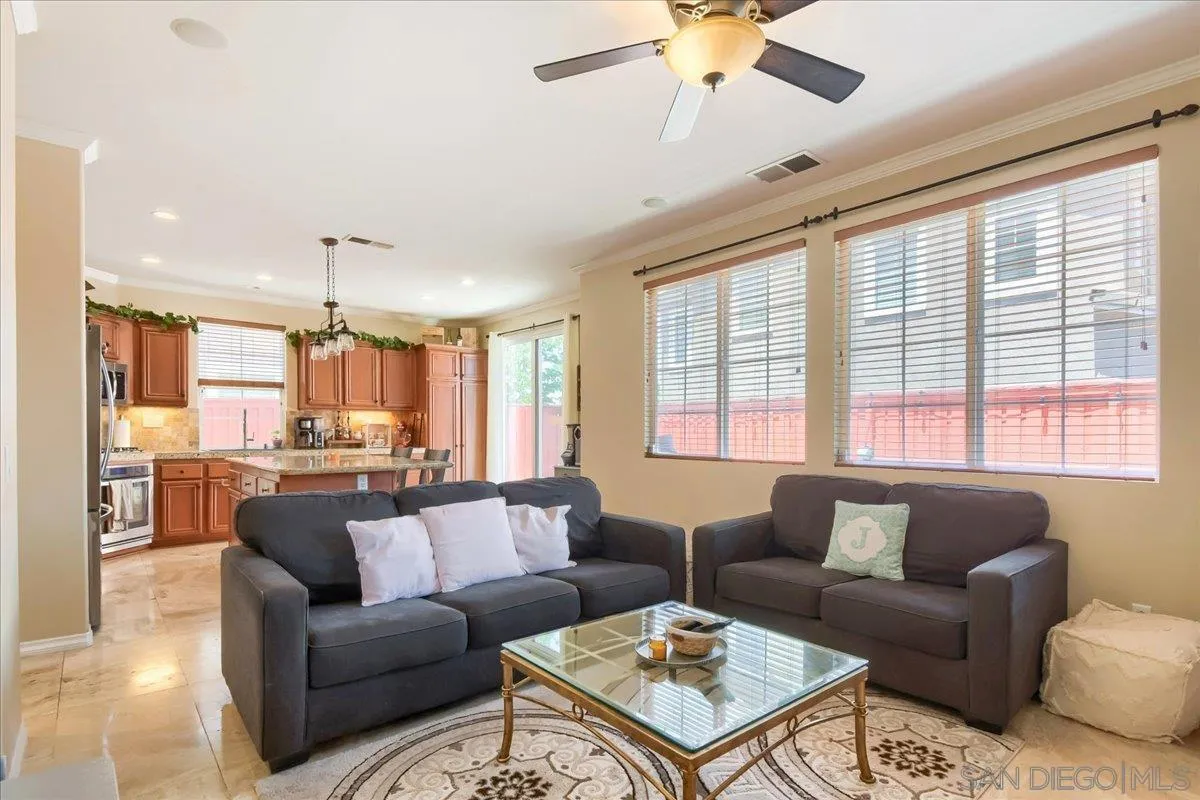 https://cdn.realtyfeed.com/cdn/127/260012859/eb51d61351b7ef85fbe6c8a7f70d4dbc.webp