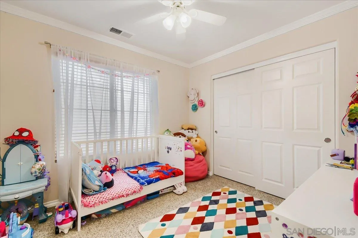 https://cdn.realtyfeed.com/cdn/127/260012859/f3814cb82974b30de3e2c20b2c3fca52.webp