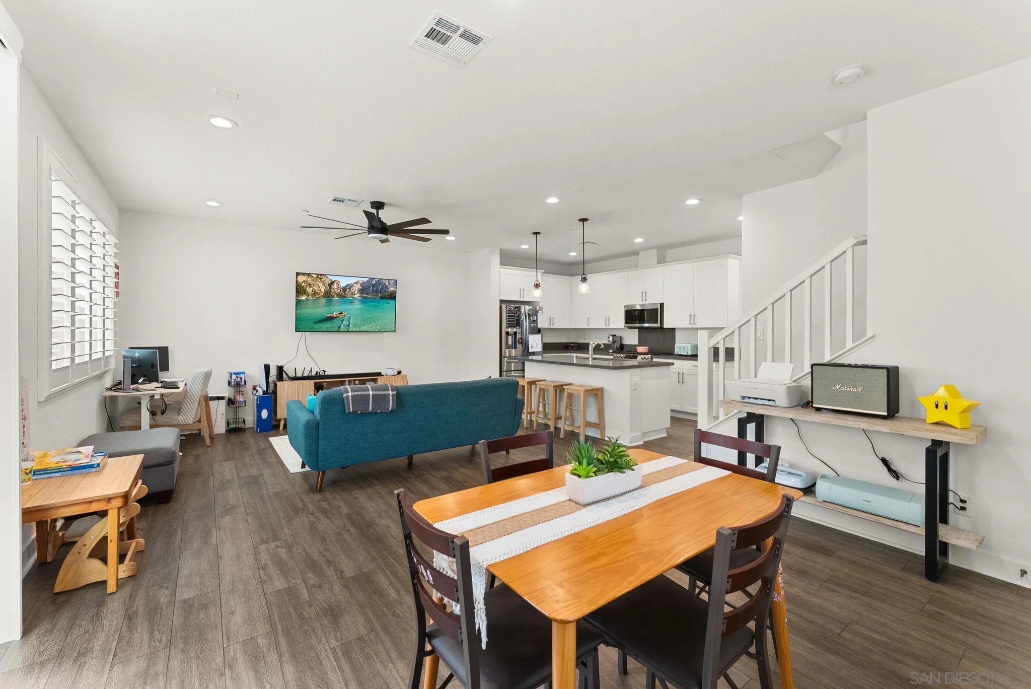Photo #8: 260012865 Listing: Photo #8