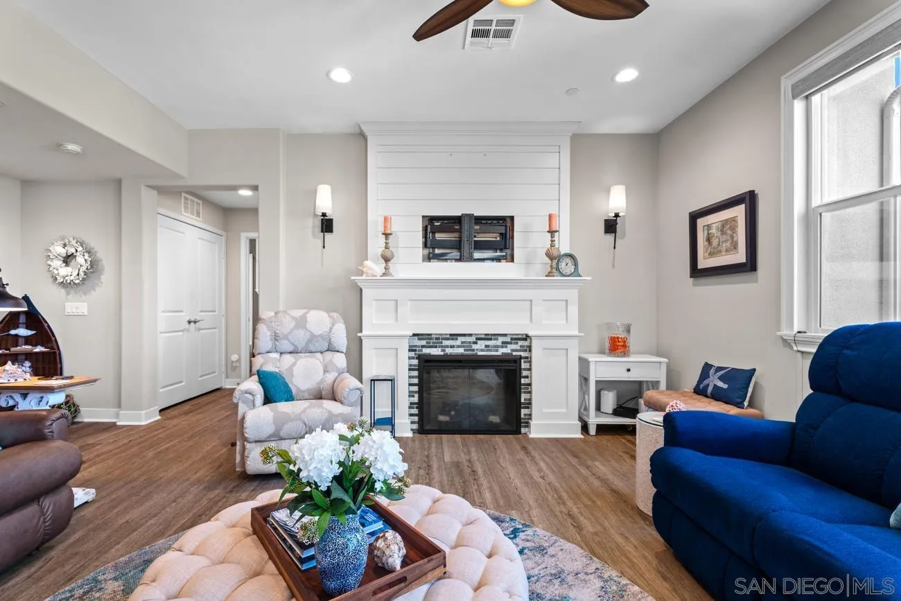https://cdn.realtyfeed.com/cdn/127/260012866/084277d4f3ac19a5bafa24603b782562.webp