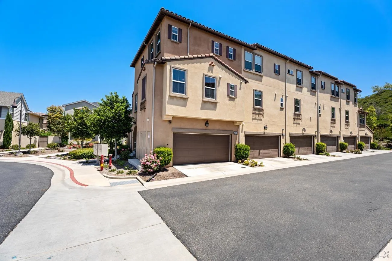 4326 Star Path Way Unit 1, Oceanside, CA 92056 - Photo 4 of 46, Oceanside, CA