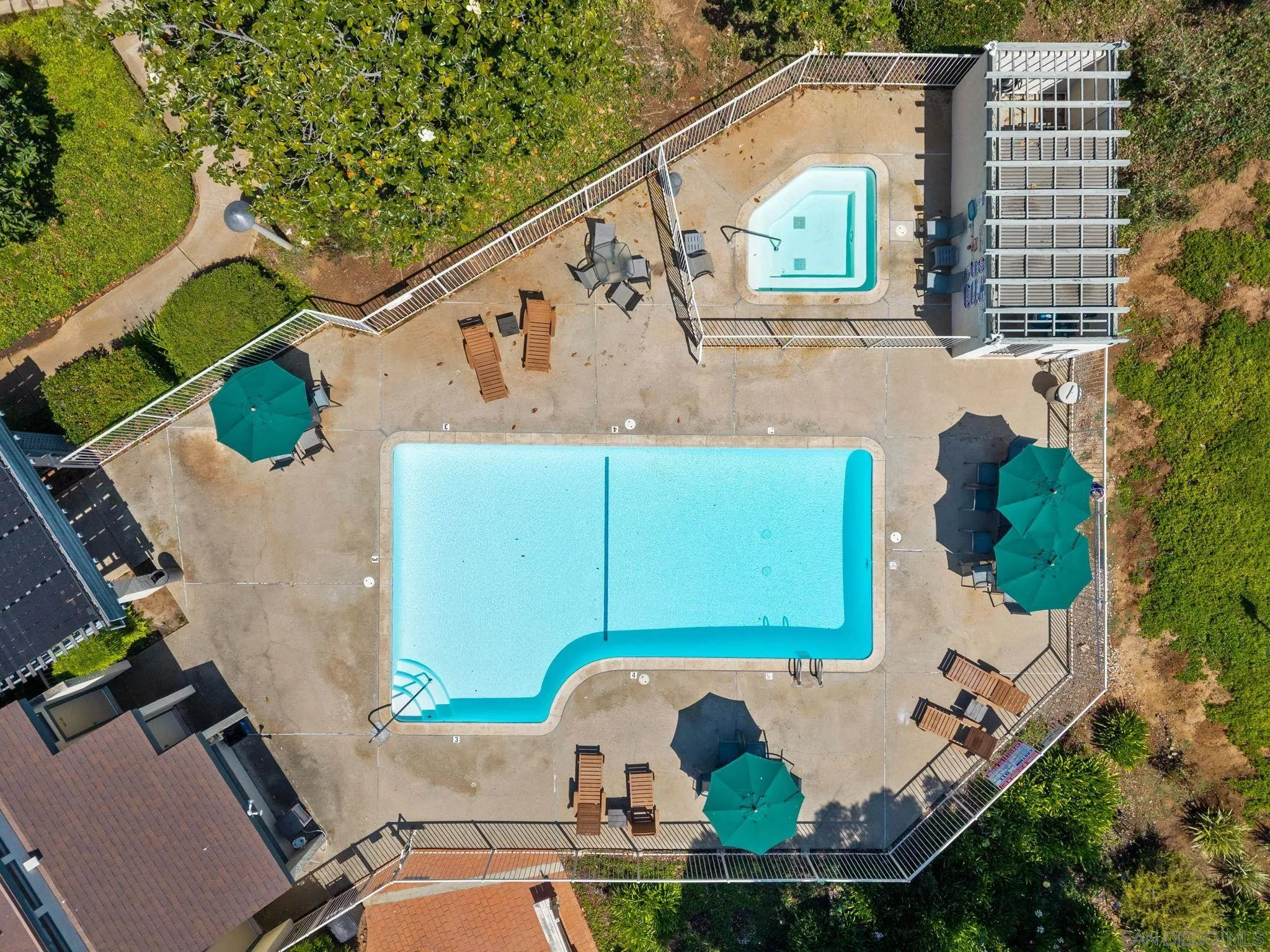 https://cdn.realtyfeed.com/cdn/127/260012867/92f7b9dc3defa7a3da55b42c676c7bed.webp