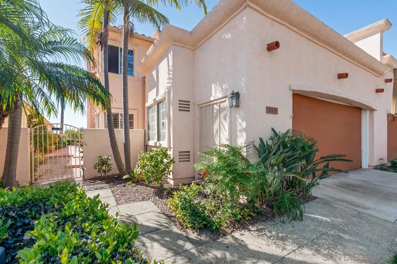 https://cdn.realtyfeed.com/cdn/127/260012871/60974683d17fc8f3ad4f7651e39a2f21.webp