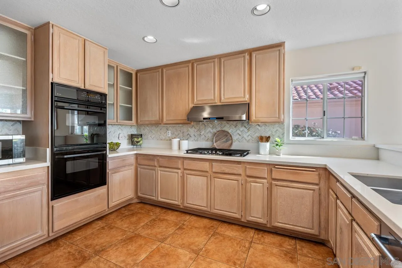 https://cdn.realtyfeed.com/cdn/127/260012871/77862986c46b9b96f35faa7b522cbb9c.webp