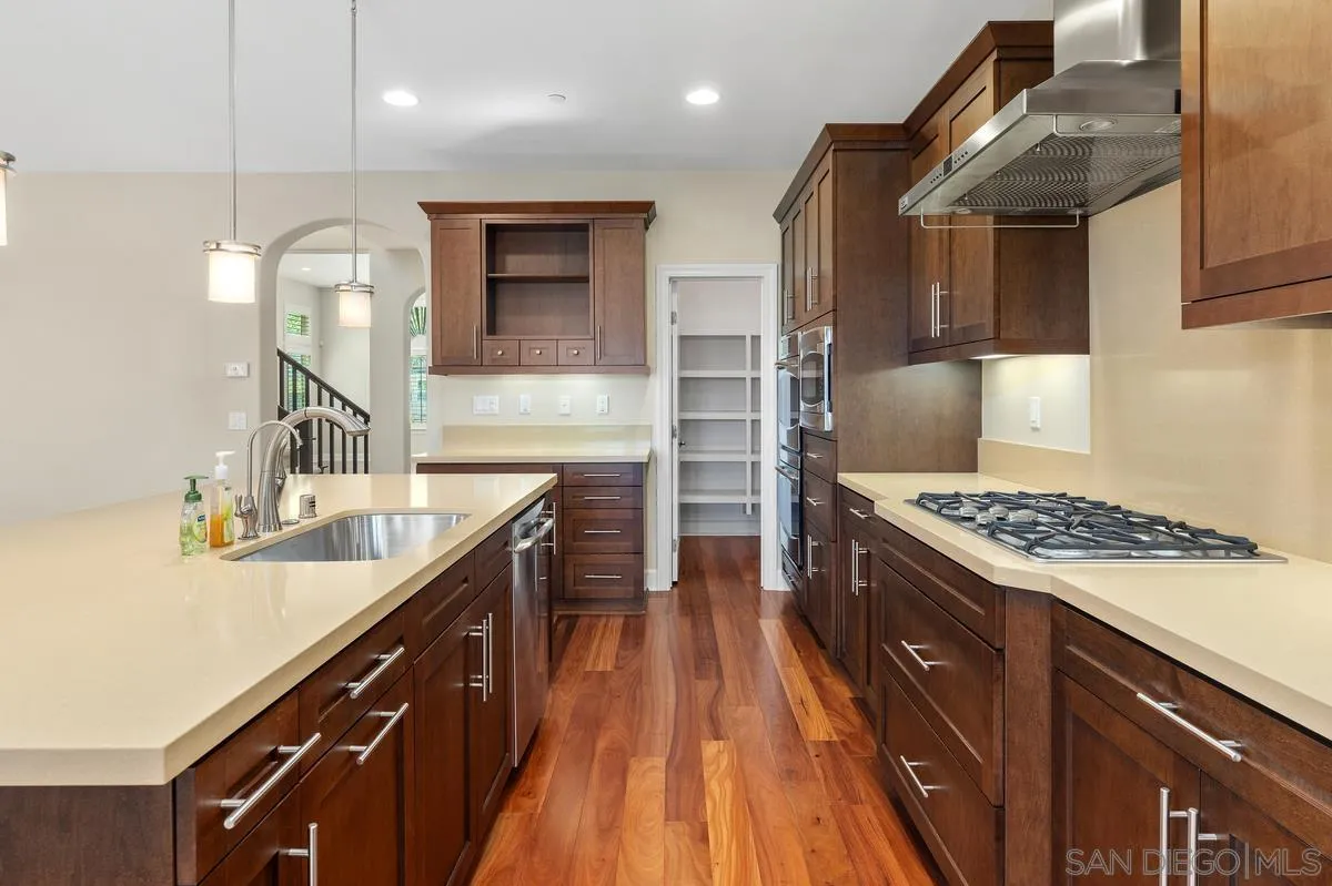 https://cdn.realtyfeed.com/cdn/127/260012873/1786eb088921c2eb73e9055567692b7b.webp