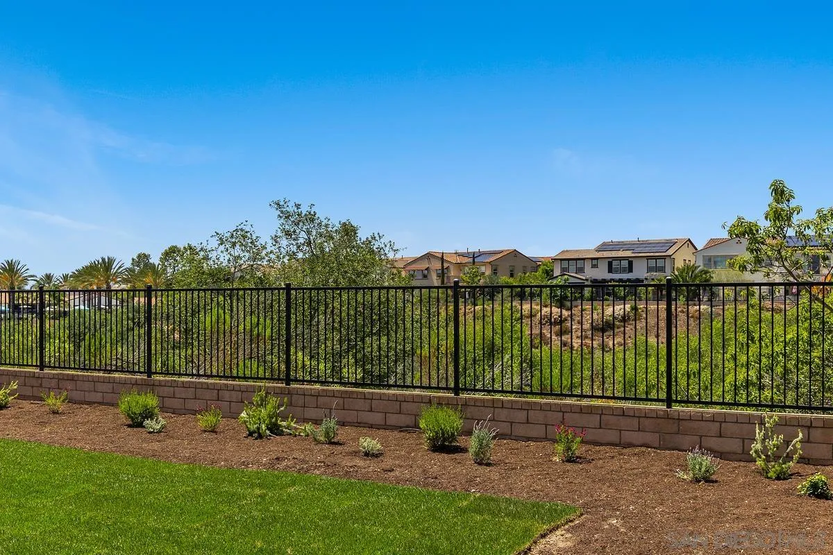 https://cdn.realtyfeed.com/cdn/127/260012873/c9760531fe1728789b60a78276257118.webp