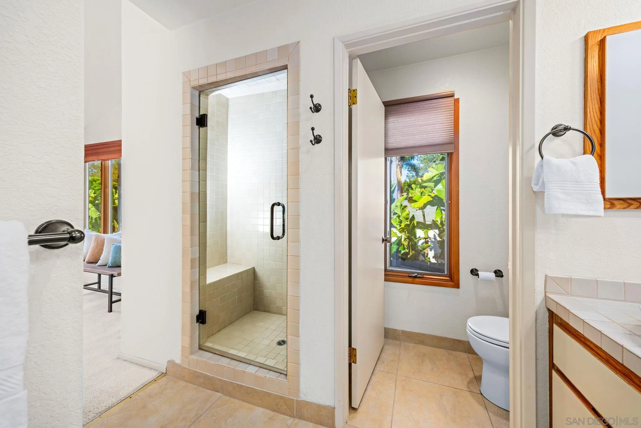 https://cdn.realtyfeed.com/cdn/127/260012874/1f9b5c17bd001725e47560fc5f136ab9.webp