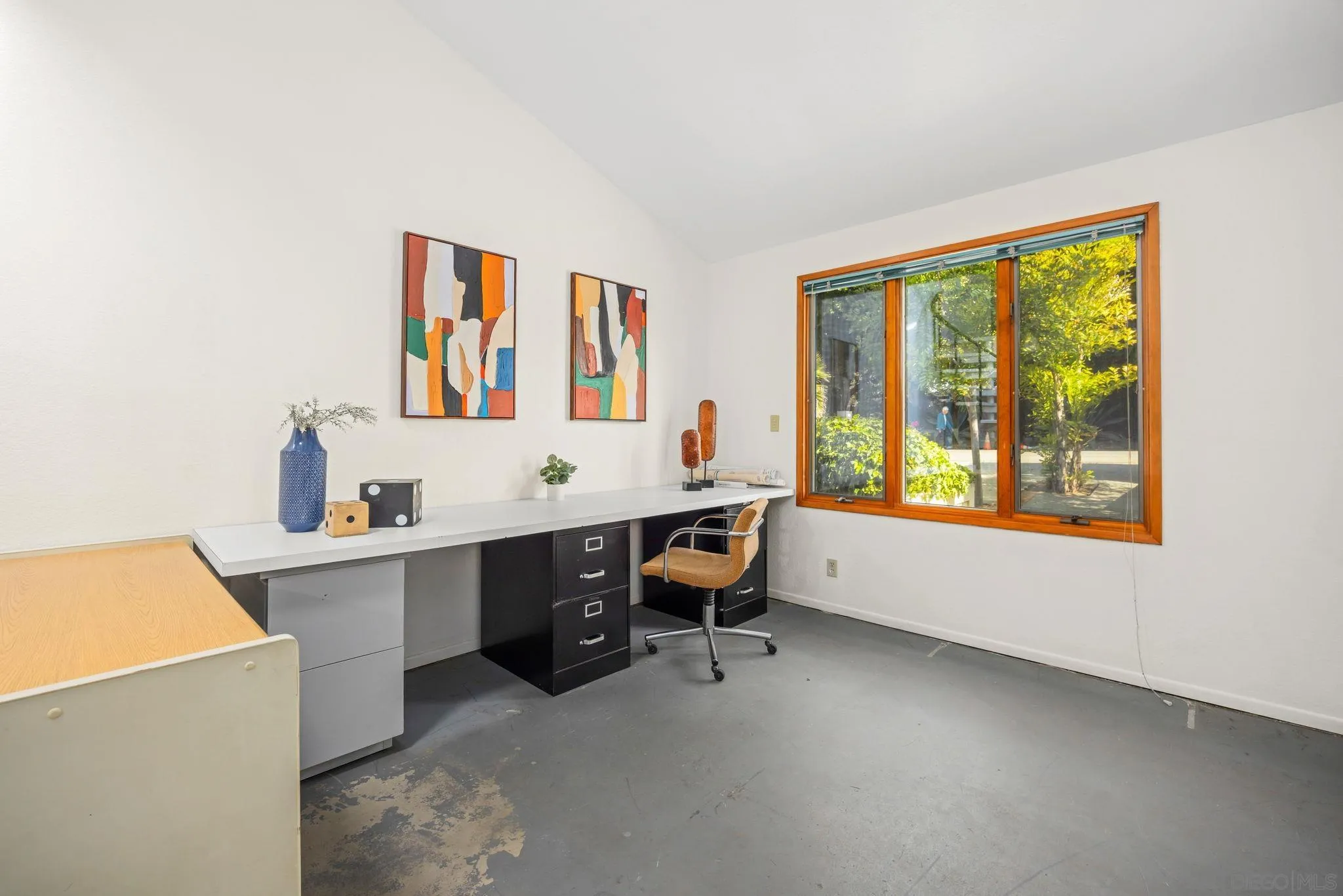 https://cdn.realtyfeed.com/cdn/127/260012874/fc3b1caf52f03e878fbb8f09cbe1f1fa.webp