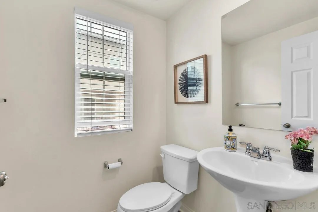 Photo #16: 260012875 Listing: Photo #16