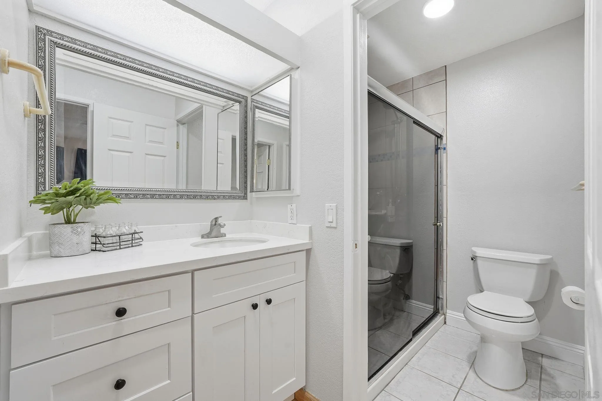 Photo #14: 260012876 Listing: Photo #14