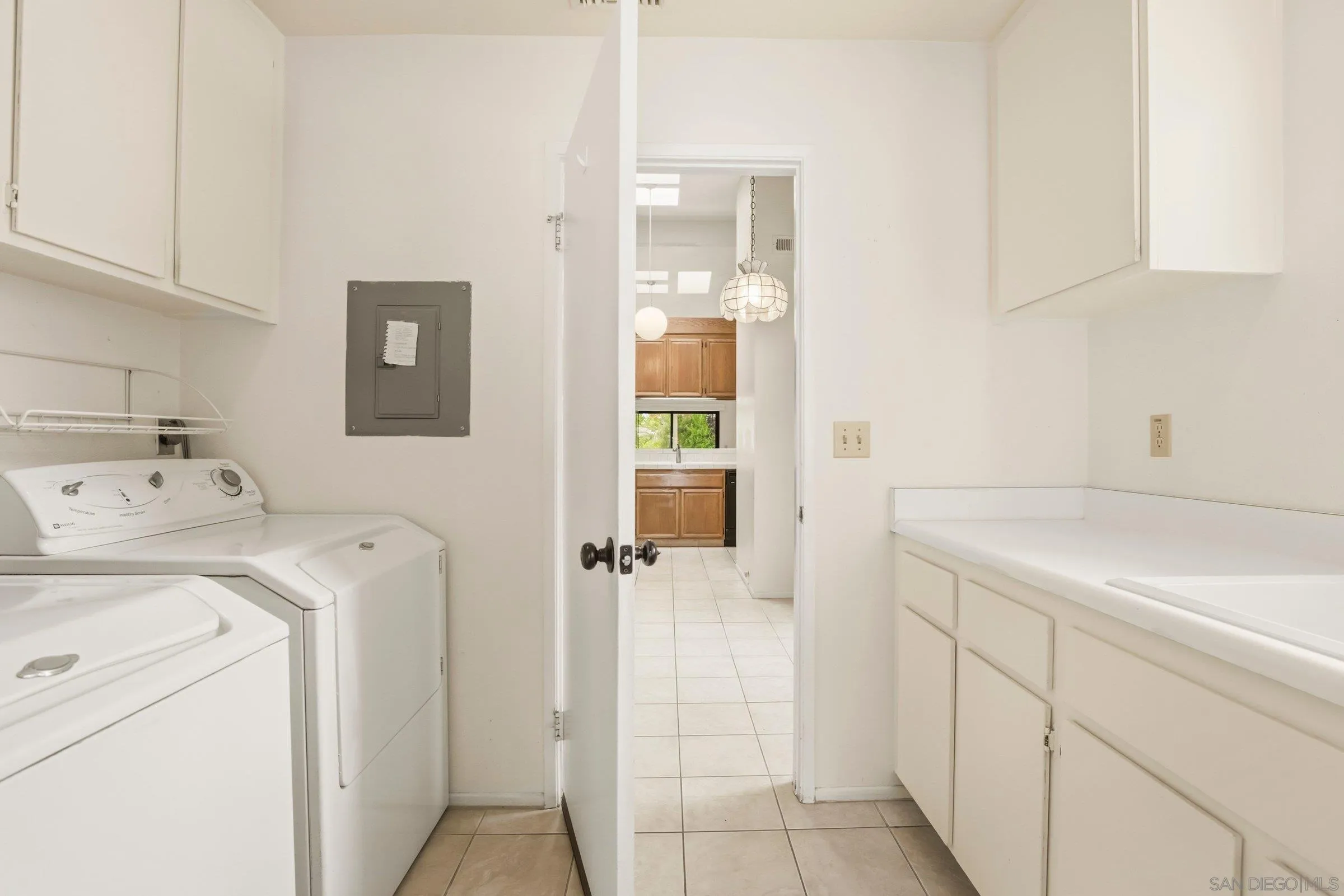 Photo #17: 260012877 Listing: Photo #17