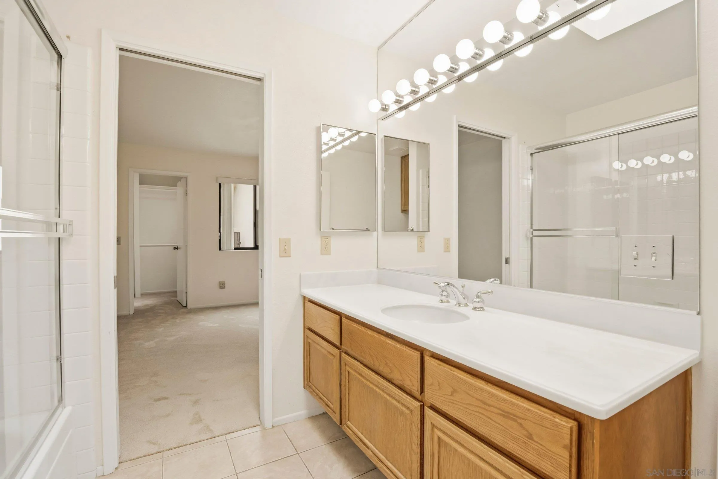 Photo #14: 260012877 Listing: Photo #14