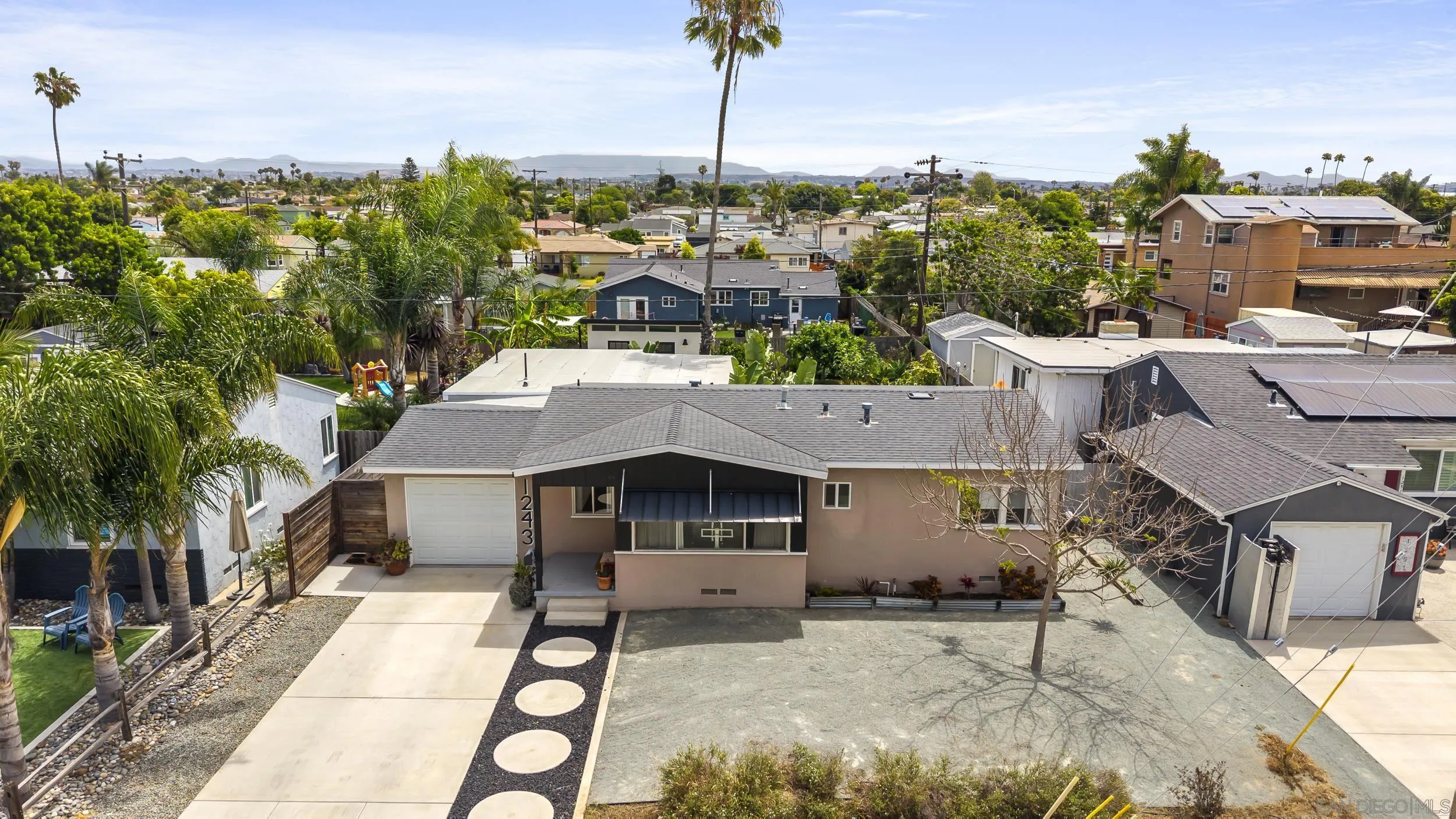 https://cdn.realtyfeed.com/cdn/127/260012884/22620ace87d0dc556b3a340b0037f023.webp