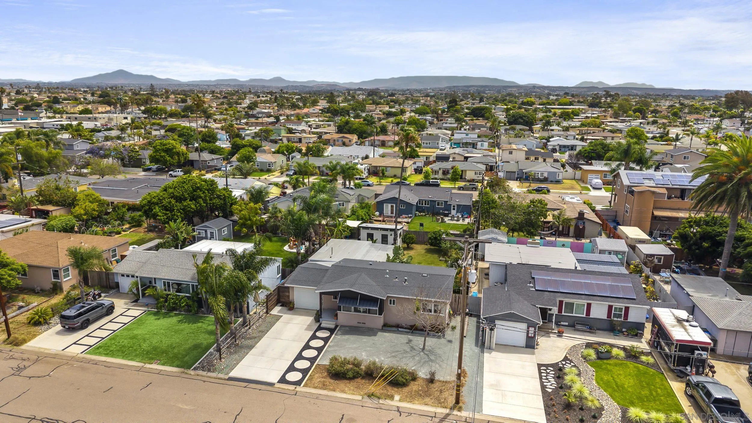 https://cdn.realtyfeed.com/cdn/127/260012884/60ef35ff30f8f7fed991e5f4514c06e3.webp