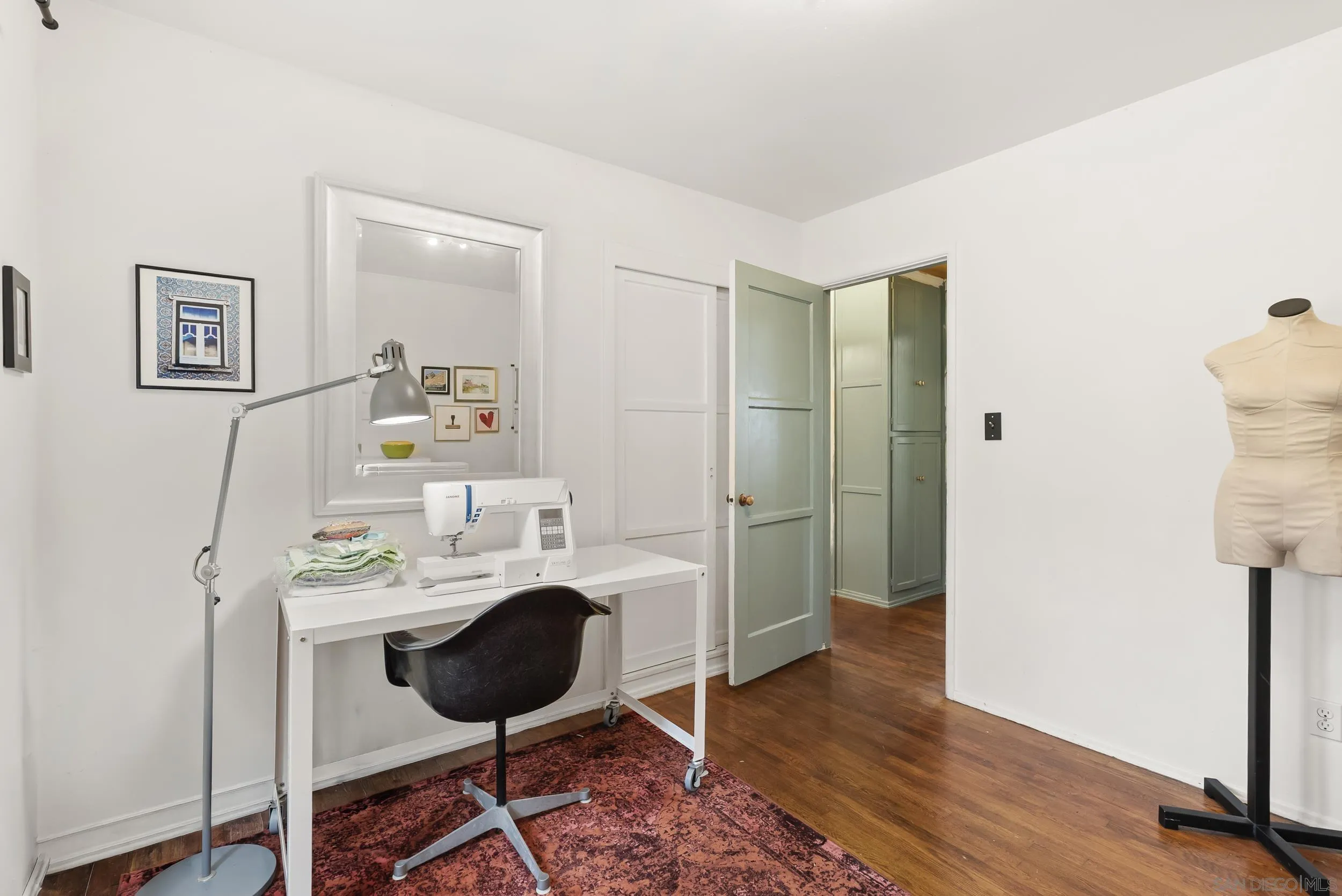 https://cdn.realtyfeed.com/cdn/127/260012884/df566612abac7f8698e1e11ed5250e85.webp