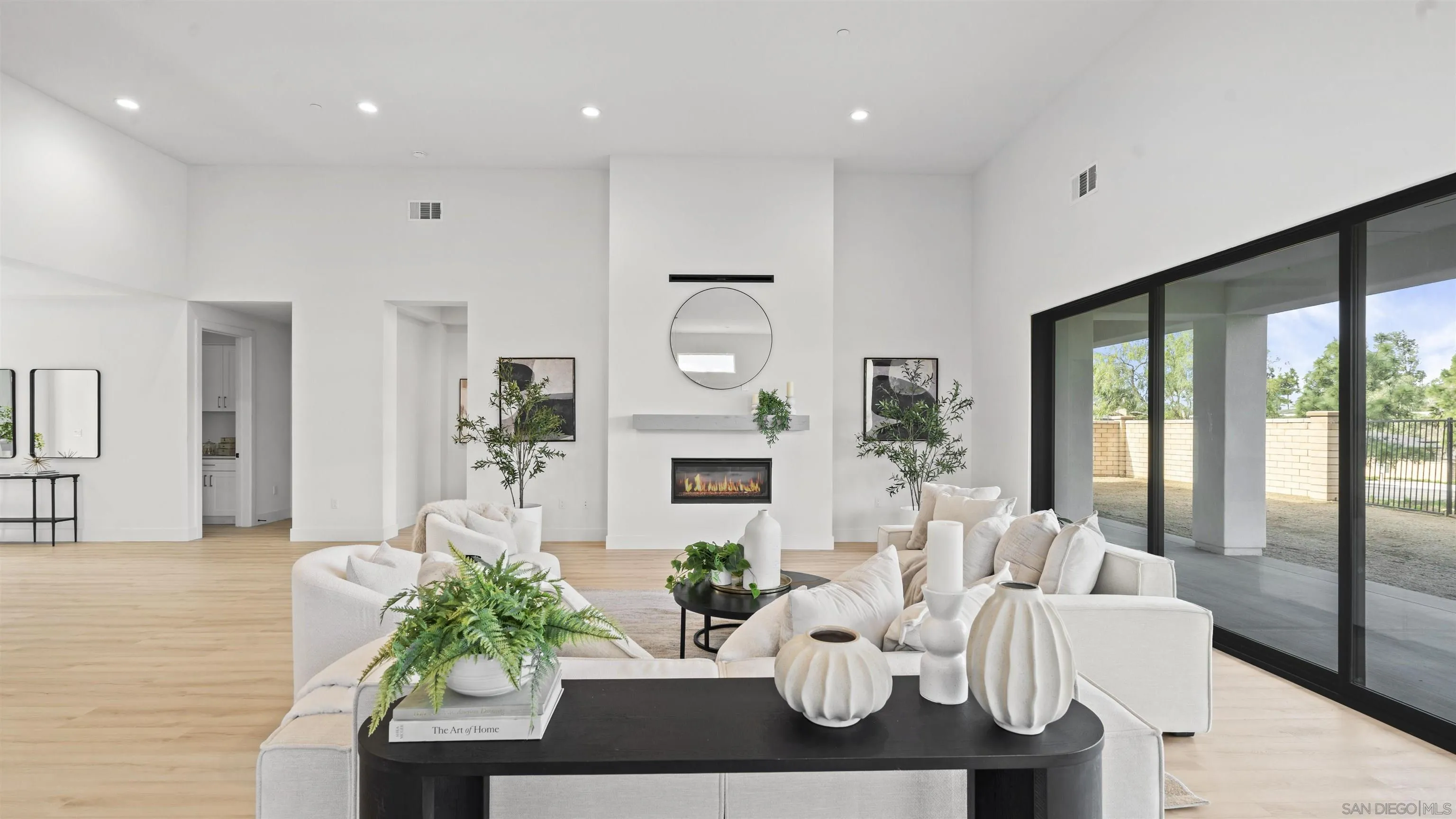 https://cdn.realtyfeed.com/cdn/127/260012885/175b5e54ccb4c8c7cda53e5f88ba3708.webp